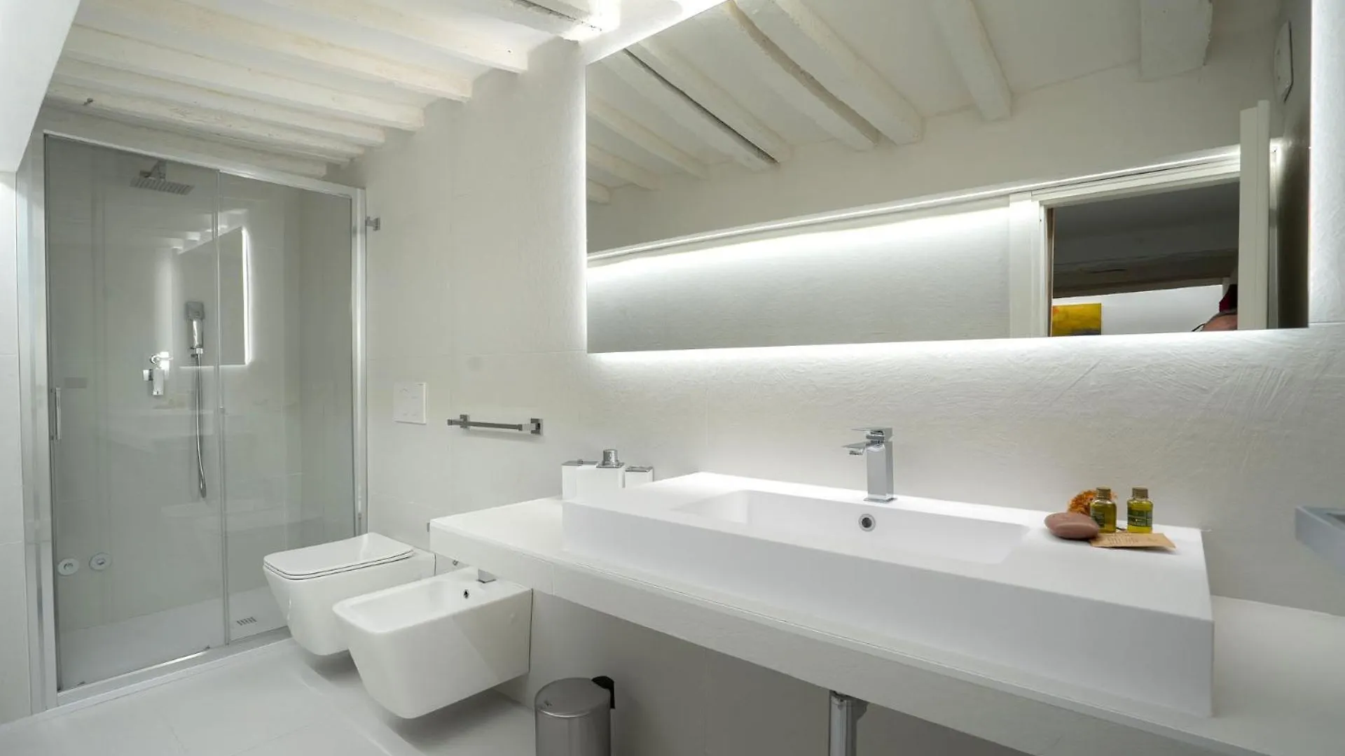 Explore Florence, Your Unforgettable Stay At Via Giraldi House